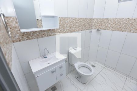 Banheiro de apartamento para alugar com 2 quartos, 42m² em Eldorado, Contagem