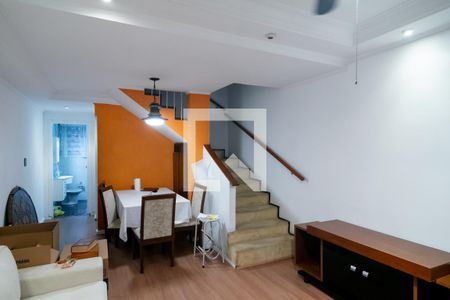 Sala de casa para alugar com 2 quartos, 100m² em Vila Congonhas, São Paulo