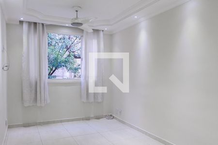 Sala de apartamento para alugar com 2 quartos, 49m² em São Pedro, Osasco