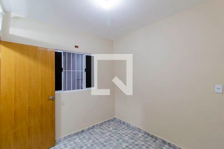 Quarto 1 de casa para alugar com 2 quartos, 140m² em Jardim Ponte Rasa, São Paulo