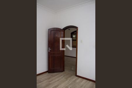 Quarto 01 de casa à venda com 3 quartos, 160m² em Quintino Bocaiuva, Rio de Janeiro