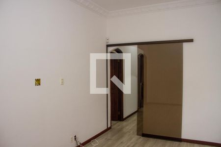 Sala de casa à venda com 3 quartos, 160m² em Quintino Bocaiuva, Rio de Janeiro