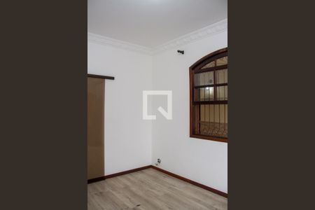 Sala de casa à venda com 3 quartos, 160m² em Quintino Bocaiuva, Rio de Janeiro