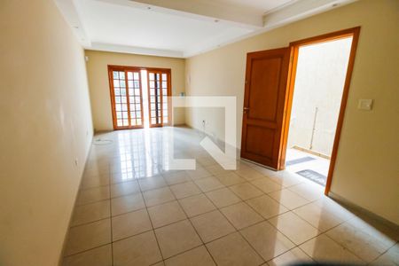 Sala de casa à venda com 3 quartos, 174m² em Jardim Maria Rosa, Taboão da Serra
