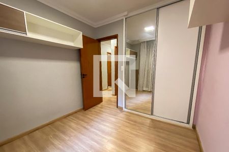 Quarto 2 de apartamento para alugar com 3 quartos, 75m² em Cinquentenário, Belo Horizonte