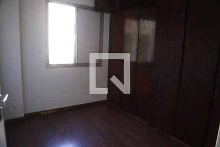 Quarto 2 de apartamento para alugar com 2 quartos, 62m² em Vila Albertina, São Paulo