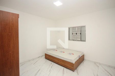 Quarto de casa de condomínio para alugar com 1 quarto, 46m² em Parque dos Bancarios, São Paulo