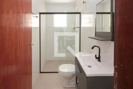 Banheiro de apartamento para alugar com 2 quartos, 65m² em Parque dos Bancarios, São Paulo