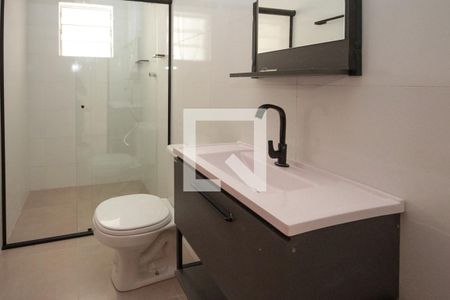 Banheiro de apartamento para alugar com 2 quartos, 65m² em Parque dos Bancarios, São Paulo