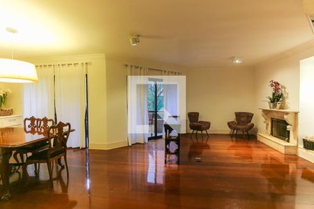 Sala de apartamento à venda com 3 quartos, 163m² em Vila Suzana, São Paulo