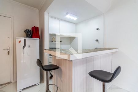 Cozinha de apartamento à venda com 1 quarto, 52m² em Jardim Paulista, São Paulo