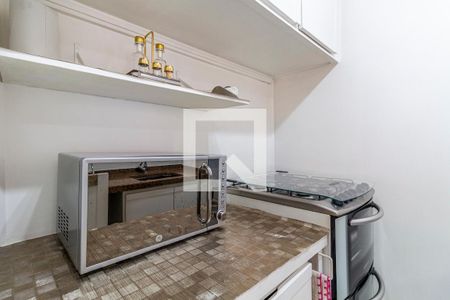 Cozinha de apartamento à venda com 1 quarto, 52m² em Jardim Paulista, São Paulo