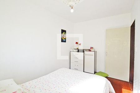 Quarto 1 de apartamento à venda com 3 quartos, 64m² em Santo Antônio, Porto Alegre