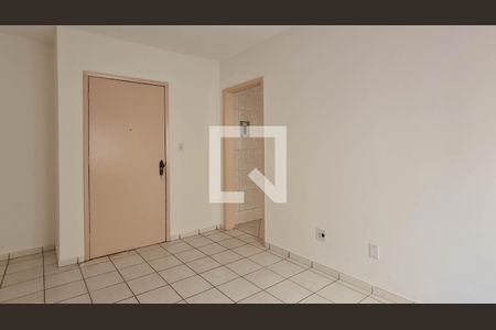 Sala de apartamento à venda com 2 quartos, 55m² em Passo da Areia, Porto Alegre