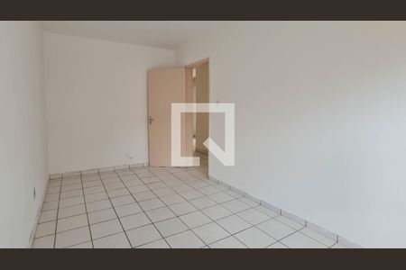 Quarto 1 de apartamento à venda com 2 quartos, 55m² em Passo da Areia, Porto Alegre