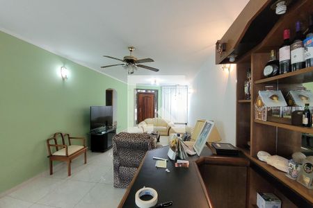 sala de estar  de casa para alugar com 3 quartos, 500m² em Bosque da Saúde, São Paulo