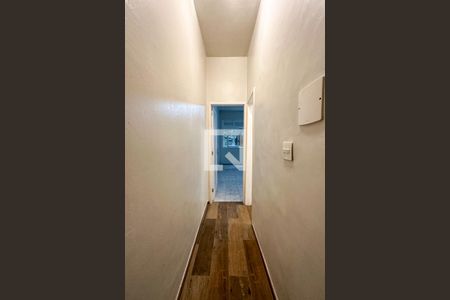 Corredor  de apartamento para alugar com 1 quarto, 75m² em Copacabana, Rio de Janeiro