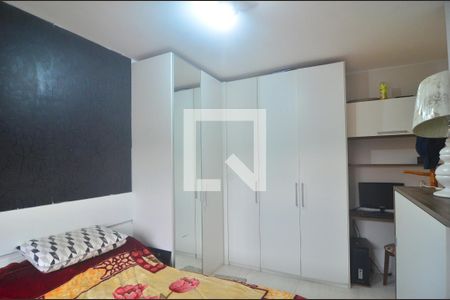 Quarto 1 de apartamento para alugar com 2 quartos, 55m² em Marechal Rondon, Canoas