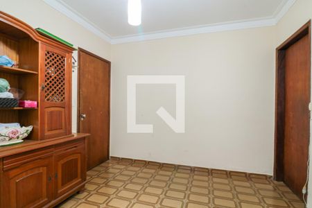 Quarto de Serviço de casa à venda com 3 quartos, 210m² em Jaguará, São Paulo