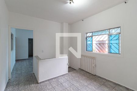 Casa para alugar com 70m², 2 quartos e 1 vagaSala