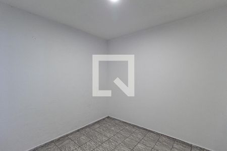 Quarto 1 de casa para alugar com 2 quartos, 70m² em Vila Silviania, Carapicuíba