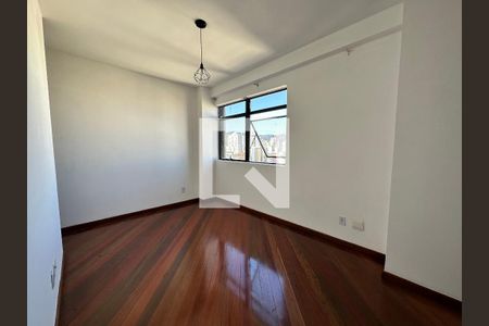 Apartamento para alugar com 80m², 3 quartos e 1 vagasala