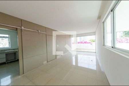 Sala de apartamento para alugar com 2 quartos, 110m² em Vila Paris, Belo Horizonte