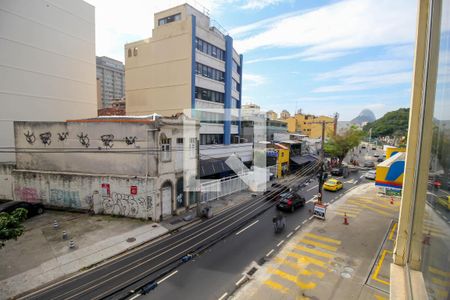 Vista do Quarto 1 de apartamento para alugar com 2 quartos, 51m² em Botafogo, Rio de Janeiro
