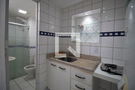 Cozinha de apartamento para alugar com 1 quarto, 32m² em Setor Central, Goiânia