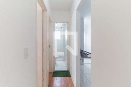 Corredor de apartamento para alugar com 2 quartos, 49m² em Jundiapeba, Mogi das Cruzes