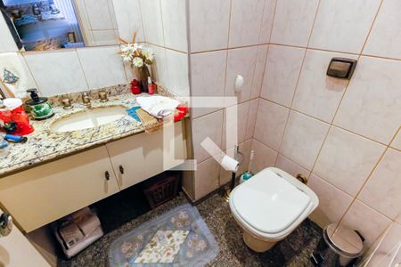 Lavabo de apartamento à venda com 3 quartos, 140m² em Vila Suzana, São Paulo