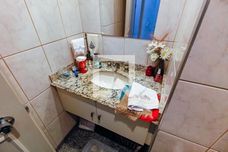 Lavabo de apartamento à venda com 3 quartos, 140m² em Vila Suzana, São Paulo