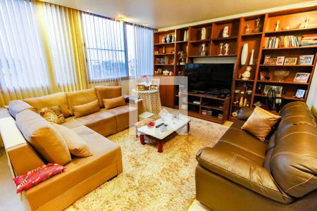 Sala de apartamento à venda com 3 quartos, 140m² em Vila Suzana, São Paulo