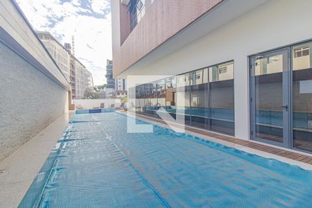 Piscina de kitnet/studio para alugar com 1 quarto, 27m² em Juvevê, Curitiba