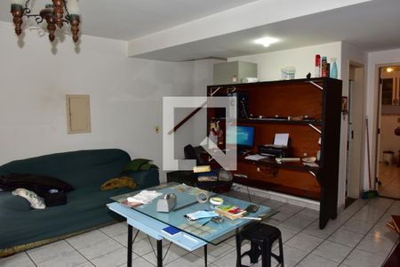 Sala de casa à venda com 2 quartos, 150m² em Jardim Consorcio, São Paulo