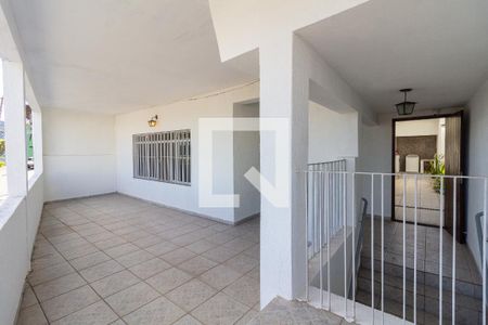 Varanda de casa à venda com 4 quartos, 159m² em Cipava, Osasco