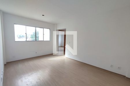 Sala de apartamento para alugar com 2 quartos, 48m² em Taquara, Rio de Janeiro