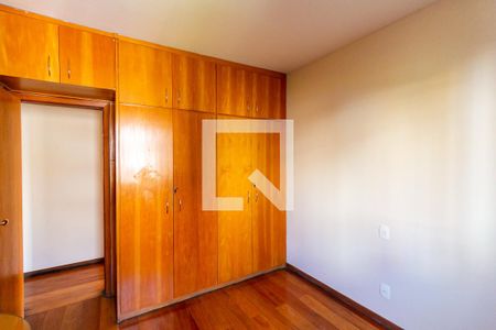 Quarto de apartamento para alugar com 4 quartos, 160m² em Gutierrez, Belo Horizonte