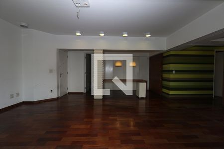 Sala de apartamento à venda com 3 quartos, 138m² em Paraíso, São Paulo