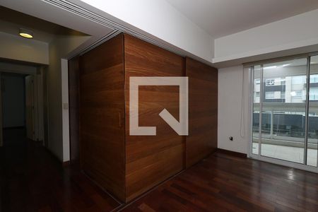 Sala de apartamento à venda com 3 quartos, 138m² em Paraíso, São Paulo