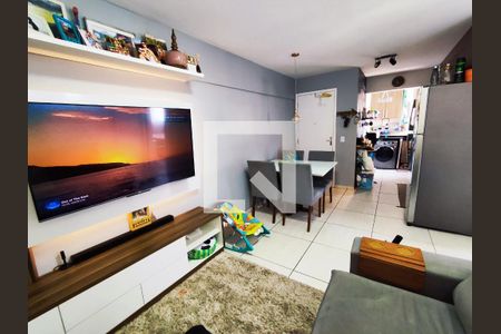 Sala de apartamento à venda com 2 quartos, 47m² em Todos Os Santos, Rio de Janeiro
