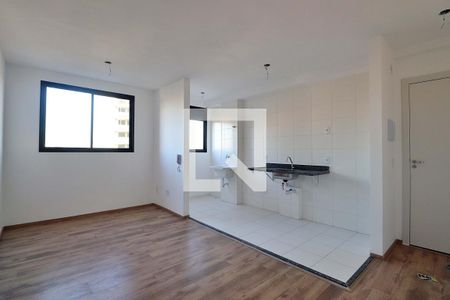 Sala de apartamento à venda com 2 quartos, 42m² em Santa Maria, Santo André