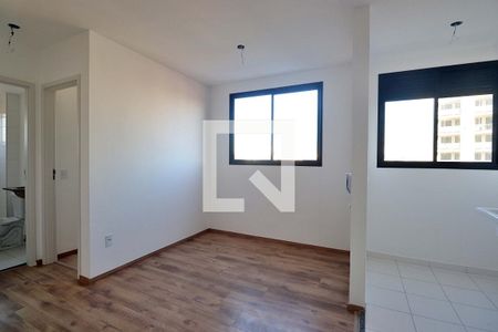 Sala de apartamento para alugar com 2 quartos, 42m² em Santa Maria, Santo André