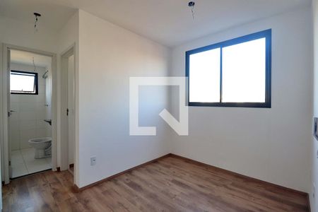 Sala de apartamento para alugar com 2 quartos, 42m² em Santa Maria, Santo André