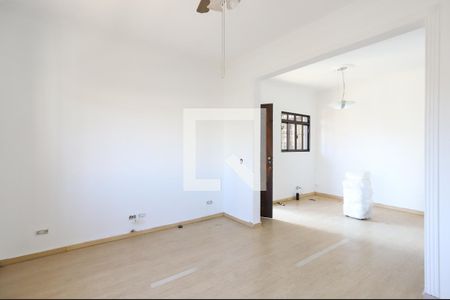 Sala de casa à venda com 3 quartos, 200m² em Parada Inglesa, São Paulo