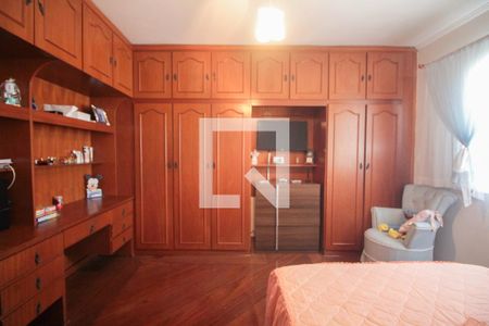 quarto 1 de casa para alugar com 3 quartos, 160m² em Vila Paiva, São Paulo