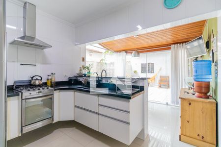 Cozinha de casa à venda com 2 quartos, 125m² em Jardim Ernestina, São Paulo