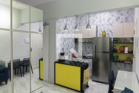 Sala/Cozinha de apartamento para alugar com 1 quarto, 30m² em Bela Vista, São Paulo