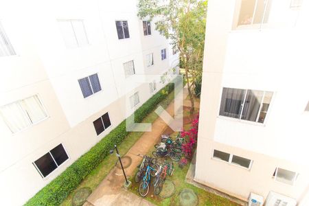 Vista do Quarto 1 de apartamento para alugar com 2 quartos, 47m² em Jardim das Oliveiras, Itaquaquecetuba
