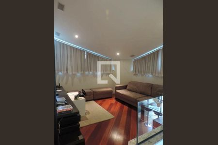 Casa à venda com 4 quartos, 690m² em Alphaville, Santana de Parnaíba